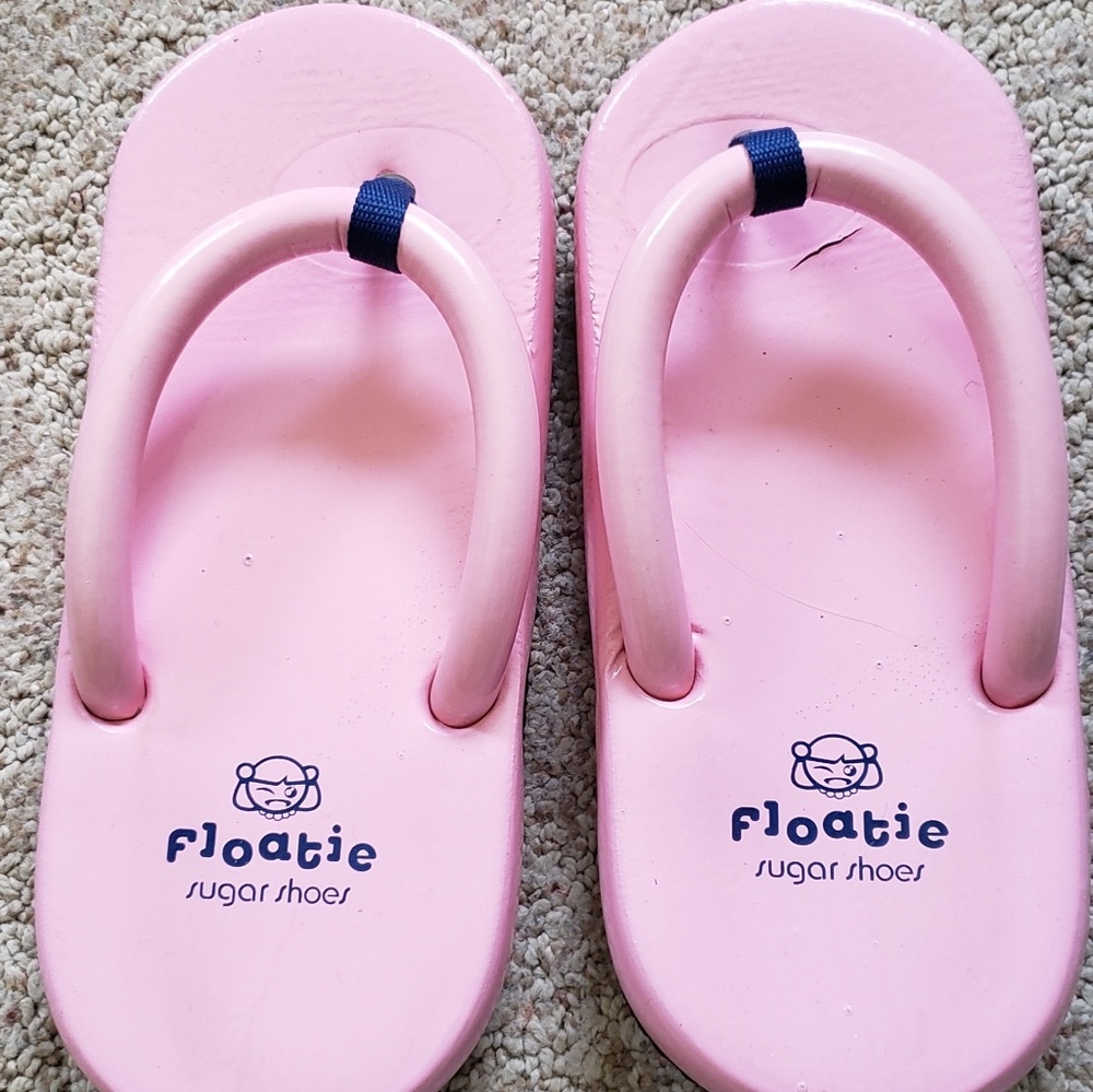 Floatie Sugar Shoes